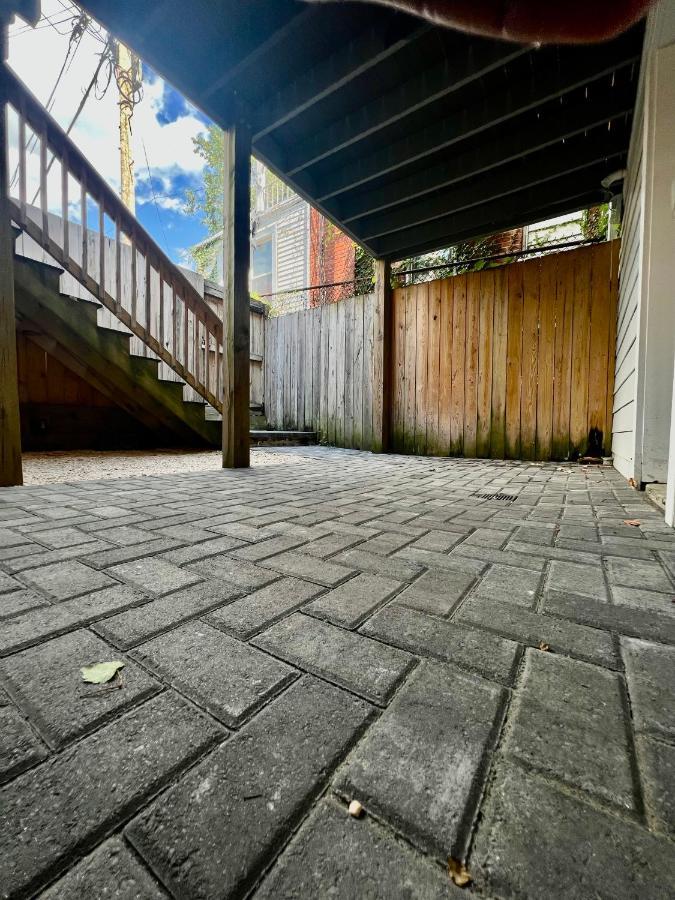 Private Basement In Capitol Hill Guest house *